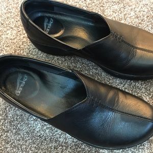 Dansko non-slip shoes size 39 ( 8.5/9 m)